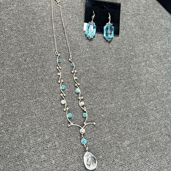 M&S Silver Tone with Blue Necklace with Coordinating Earrings. - Picture 3 of 8